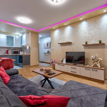 Διαμέρισμα Royal