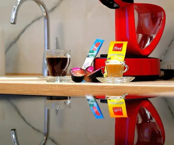 Royal * Τσάτσακ