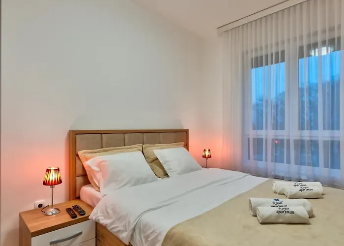 Royal Διαμέρισμα Τσάτσακ