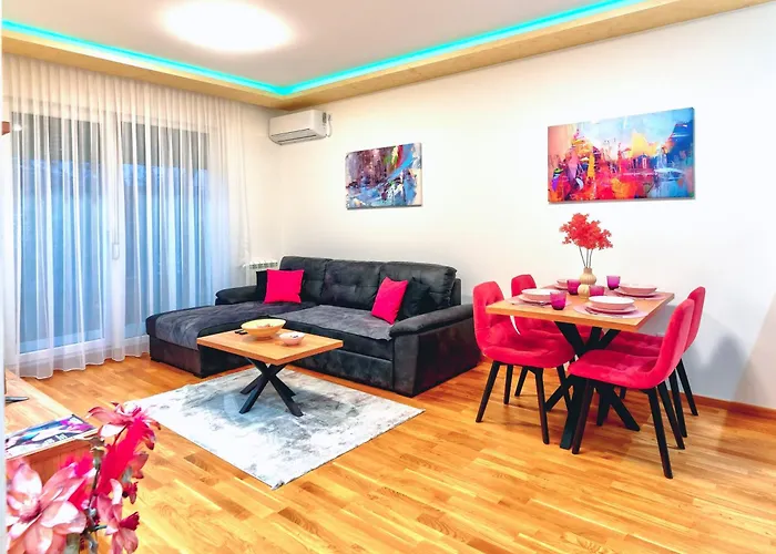 Royal Διαμέρισμα Τσάτσακ